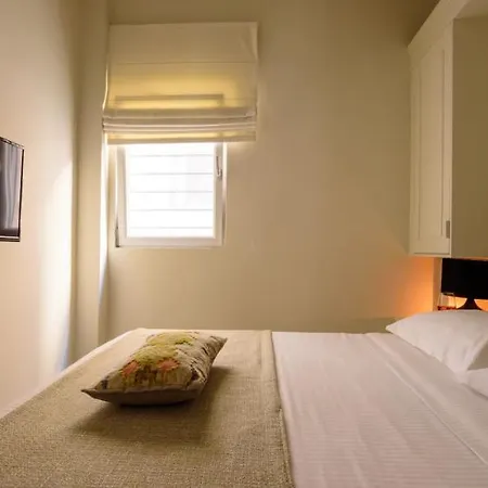 Apartment Thiramenous