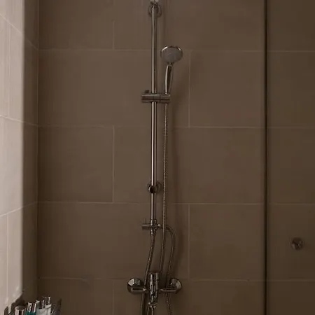 Thiramenous Apartment Athens