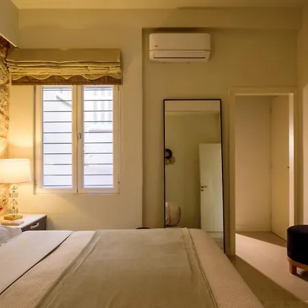 Thiramenous Apartment *